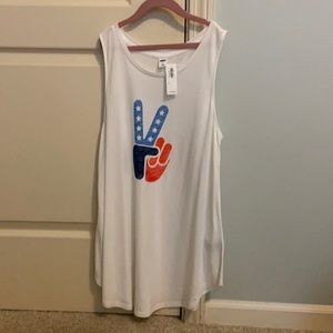 brand new peace sign tank